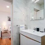 Aparthotel Deskanzo - Silva Brinco 3*