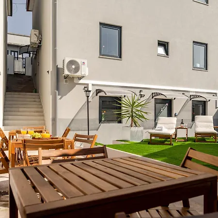 Deskanzo - Silva Brinco Apart-hotel