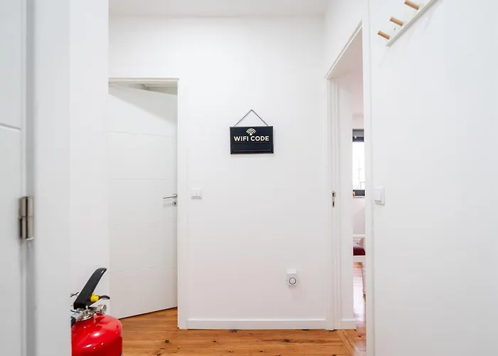 Aparthotel Deskanzo - Silva Brinco