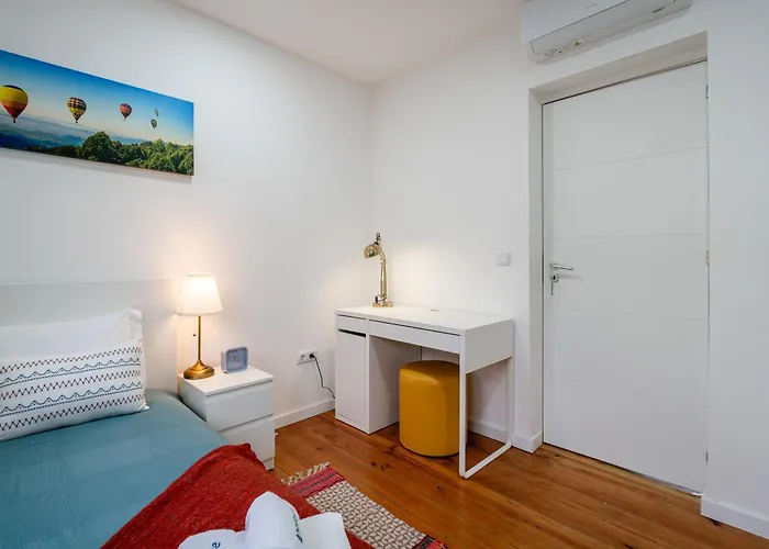 Aparthotel Deskanzo - Silva Brinco